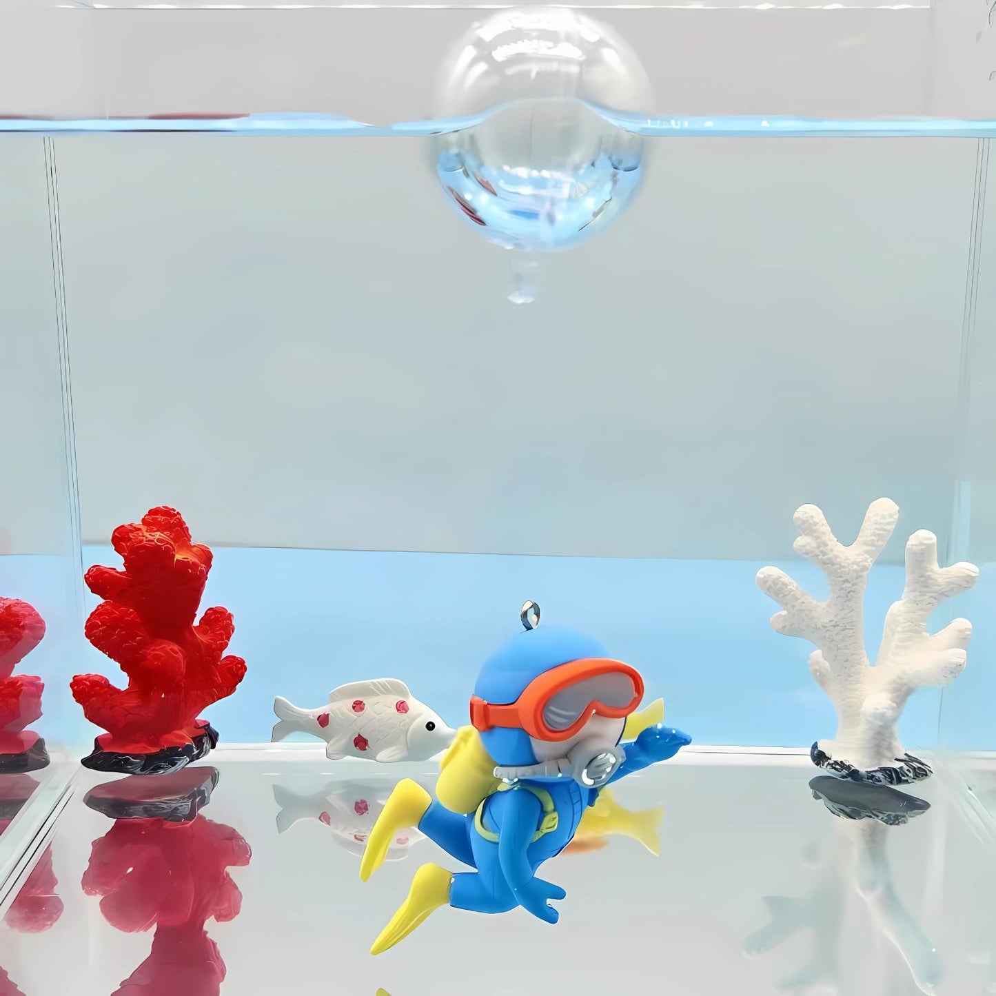 VAYINATO 3Pcs Aquairum Fish Tank Floating Toys ( Surfer , Whalegirl and Diver ) | Cute Decoration For Fish Tank