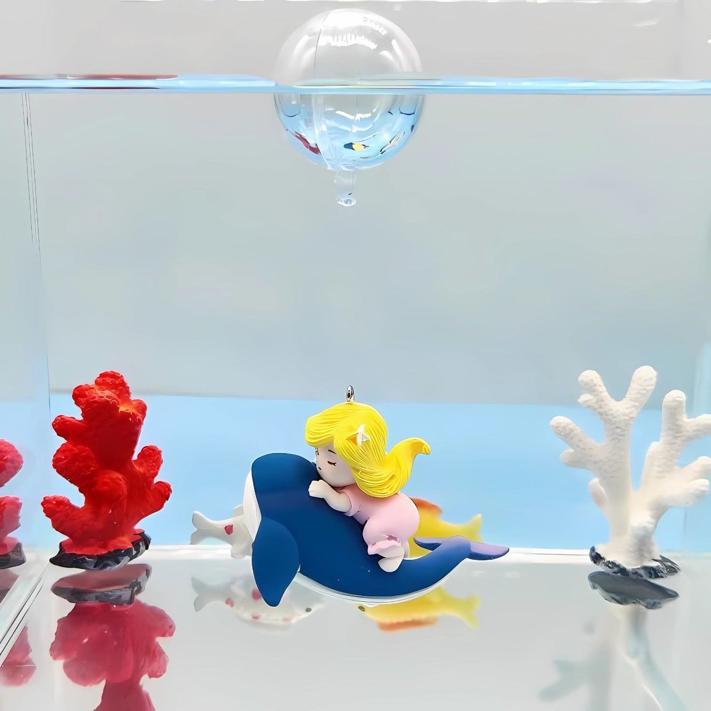 VAYINATO 3Pcs Aquairum Fish Tank Floating Toys ( Surfer , Whalegirl and Diver ) | Cute Decoration For Fish Tank