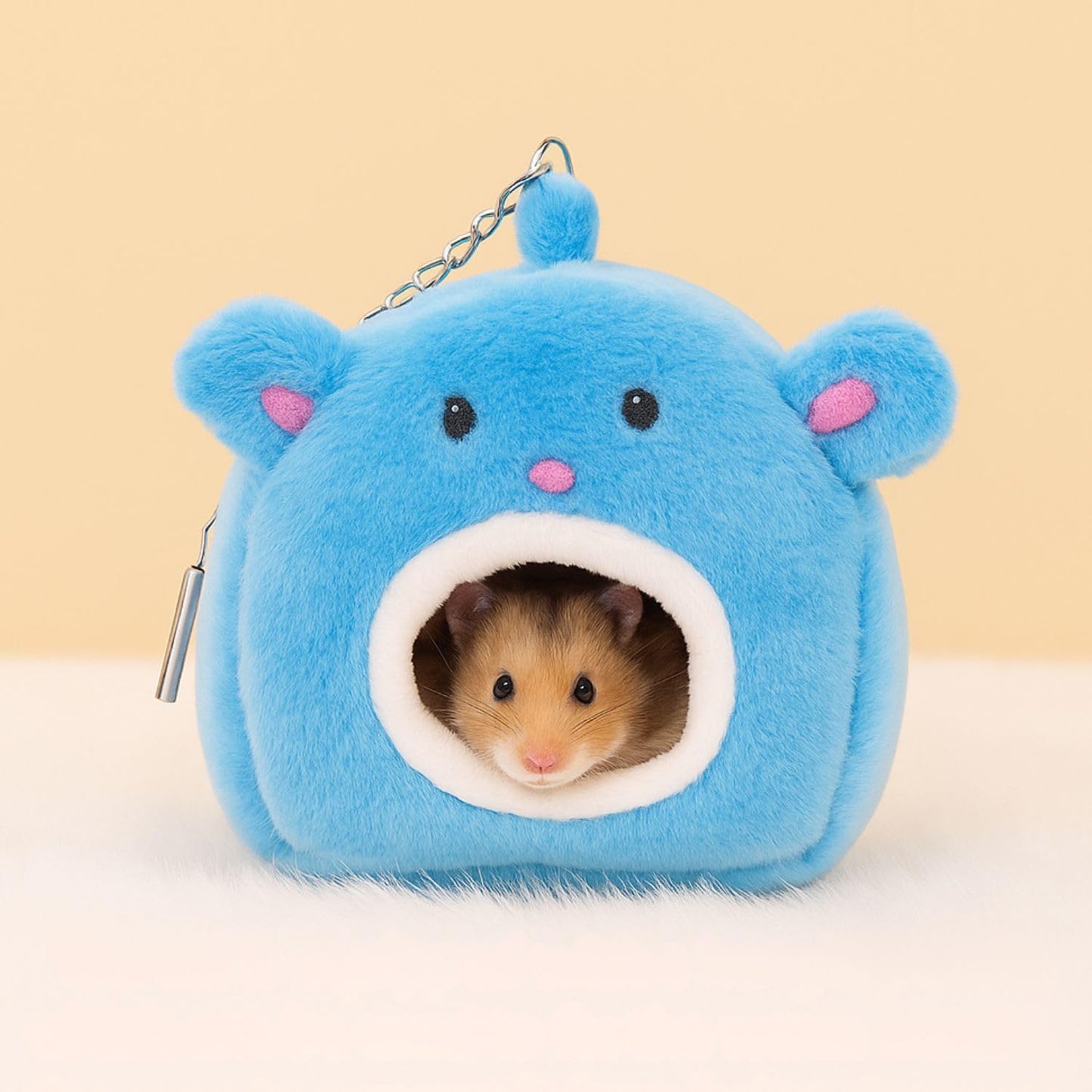 PetzLifeWorld Plush Hamster House โ Cozy Bear-Shaped Hideout with Hanging Chain, Removable Pad & Spacious Interior โ Soft, Warm Bed for Hamsters, Gerbils, Mice & Small Pets