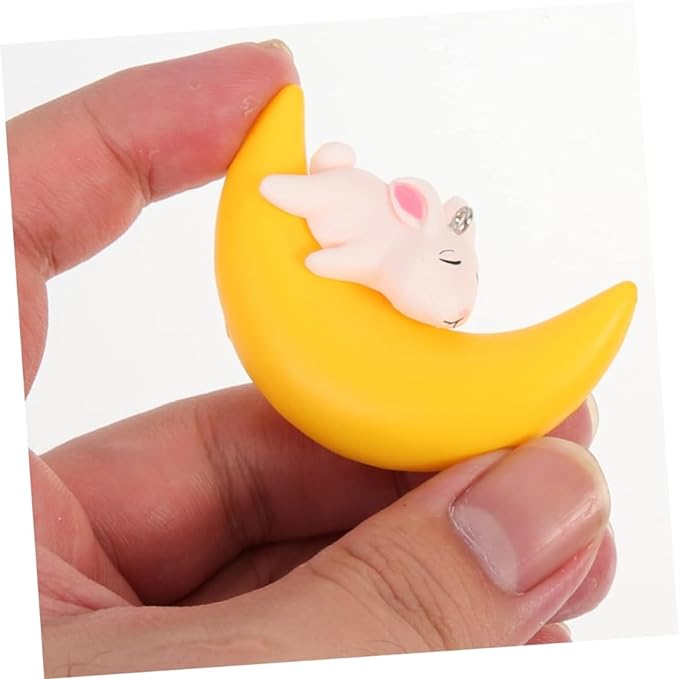 PetzLifeworld 2 Pcs Floating Yellow Half Moon Sleeping Pet Aquarium Toys Mini Fish Tank Attractive Cute Decoration, Miniature Resin Decors (Rabbit)