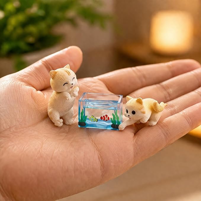 petzlifeworld (3 Pcs Set Mini Cute Cat & Mini Fish Tank | Resin Desktop Decor | Kawaii Cat Figurines for Desk, Aquarium, Dollhouse & Gift | Lightweight, Durable, and Vompact in Size