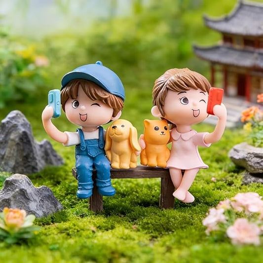 Petzlifeworld Romantic Couple Miniature Figurine with Pets – Cute Bench Resin Statue for Home Decor, Car Dashboard Ornament, Mini Garden Landscape Decoration, Anniversary Wedding Birthday Gift for Couples