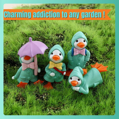 Petzlifeworld Green Super Cute Mini Resin Ducklings, Cartoon Creative Raincoat Ducklings