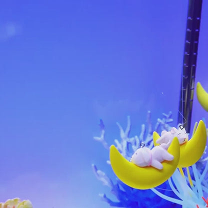 Petzlifeworld Floating Half Moon Sleeping Pet Aquarium Toys Mini Fish Tank Attractive Cute Decoration