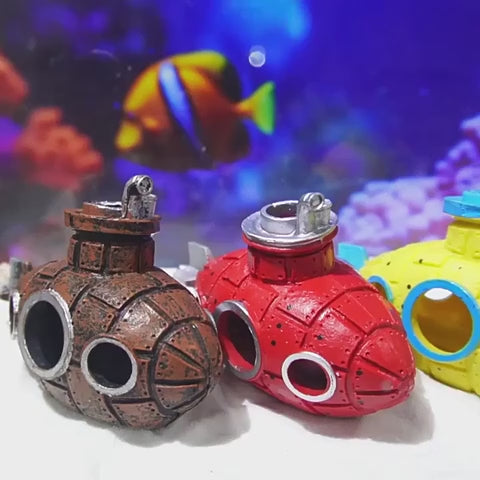 PetzLifeWorld Vintage Resin Submarine Wreck Aquarium Decoration – Rust