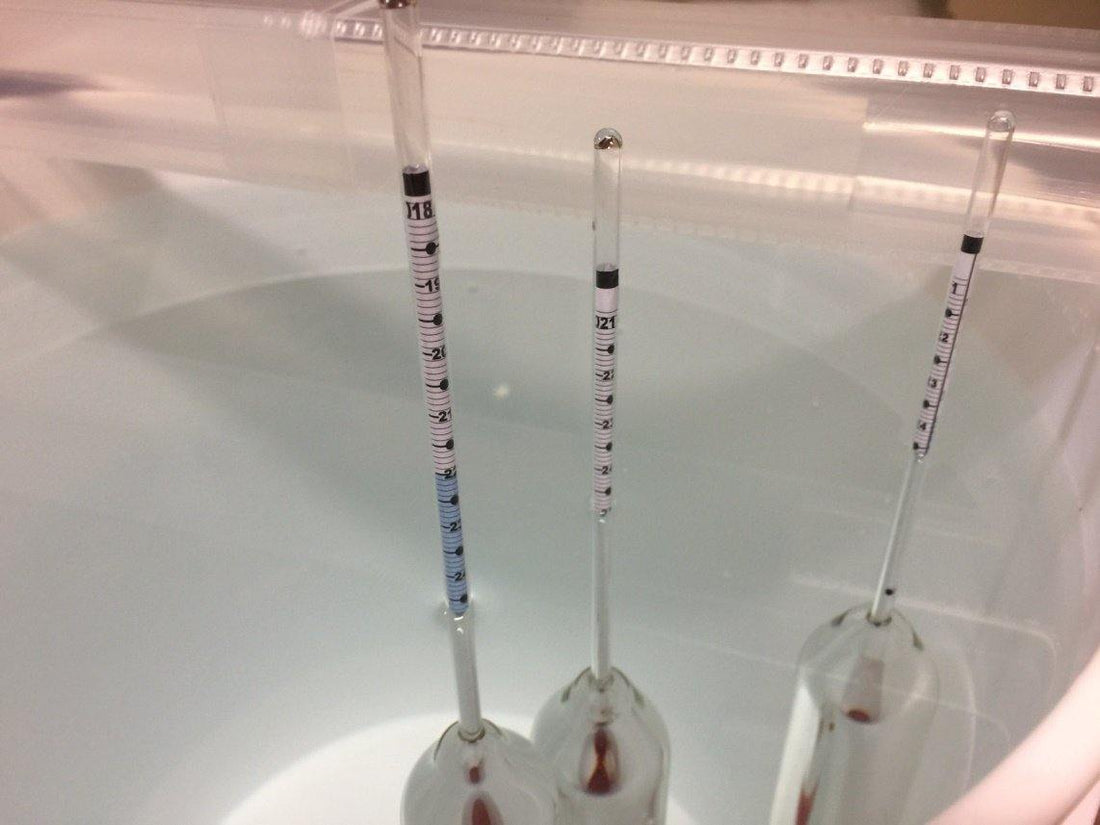 Hydrometer Floating Salt Hydrometer Fish Tank Aquarium Glass Floating